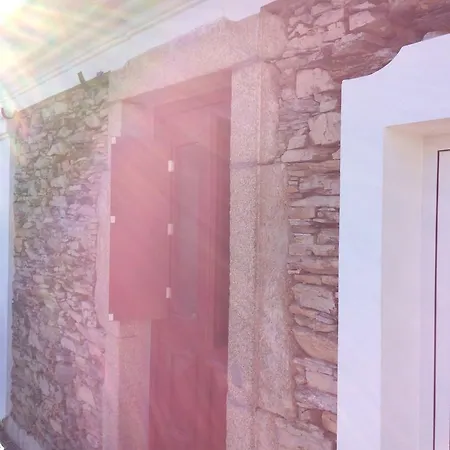 Casa Da Fonte De Santo Antonio