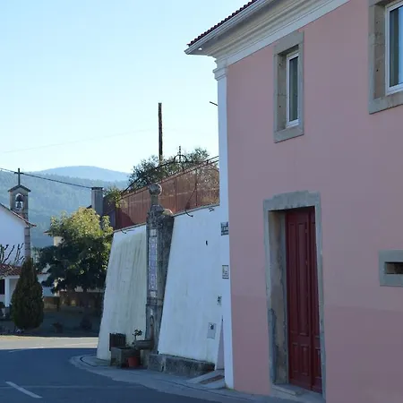 Casa Da Fonte De Santo Antonio Bed & Breakfast